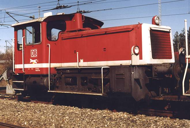  332 601