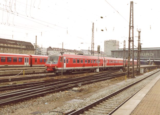  610 008