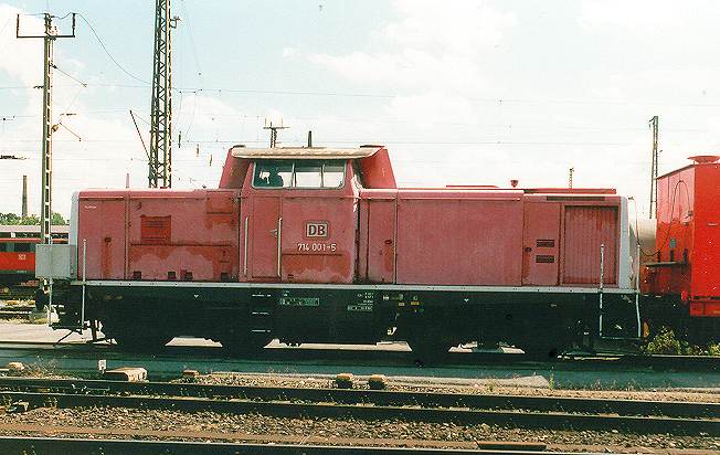  714 001